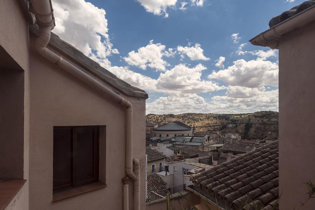 Atico-Terraza Imperial Lägenhet Toledo Rum bild