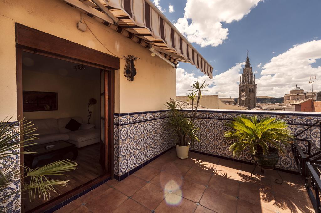 Atico-Terraza Imperial Lägenhet Toledo Rum bild